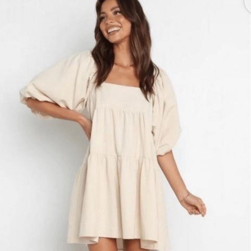 SNDYS x Revolve | Women's Beige Linen Blend Puff Sleeve Tier Babydoll Dress, XS